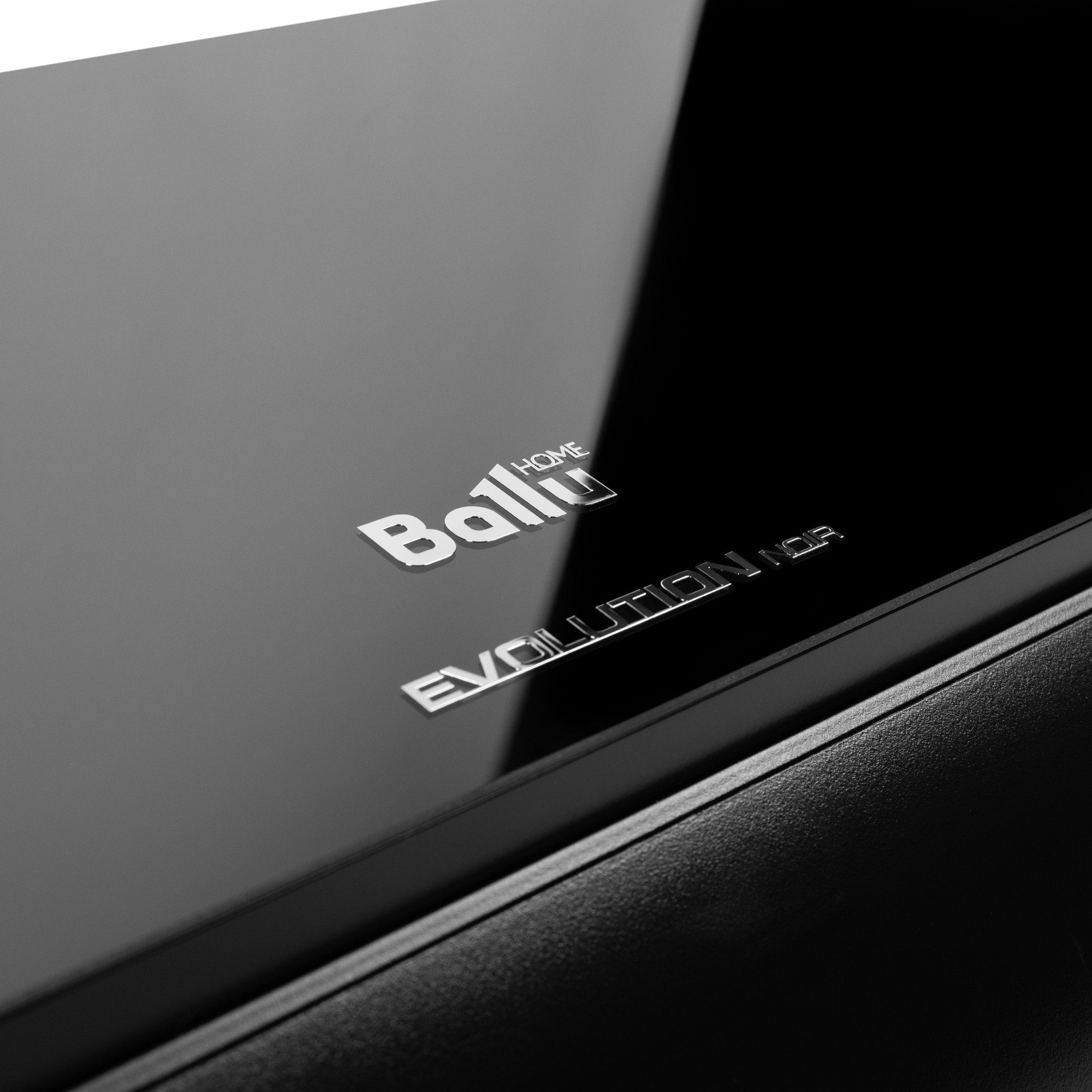 Блок внутренний Ballu BSUI-FM/in-18HN8/EU_BL инверторной мульти сплит-системы в компании ICEКОХИНОР