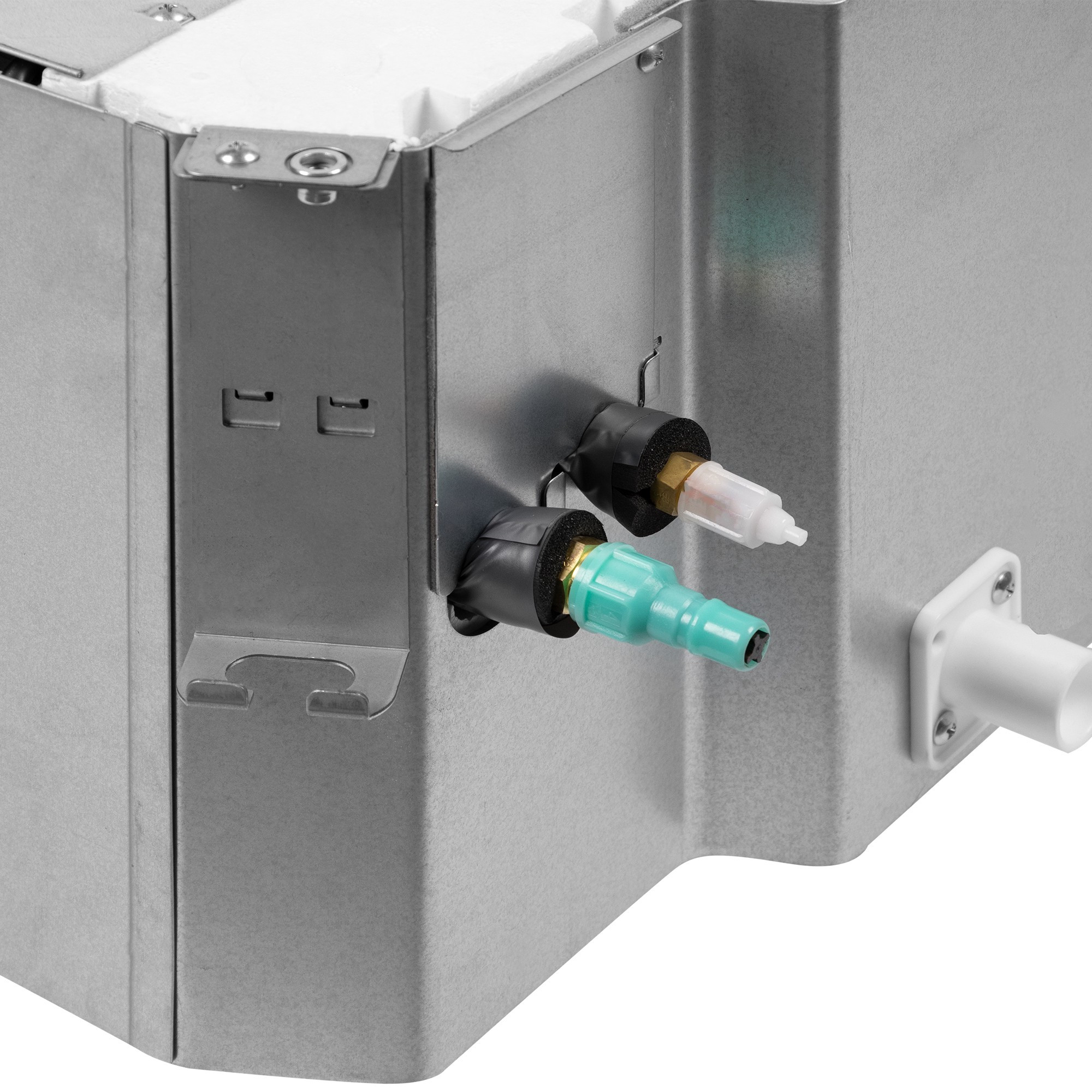 Комплект Electrolux EACC-18H/UP4-DC/N8 инверторной сплит-системы, кассетного типа в компании ICEКОХИНОР
